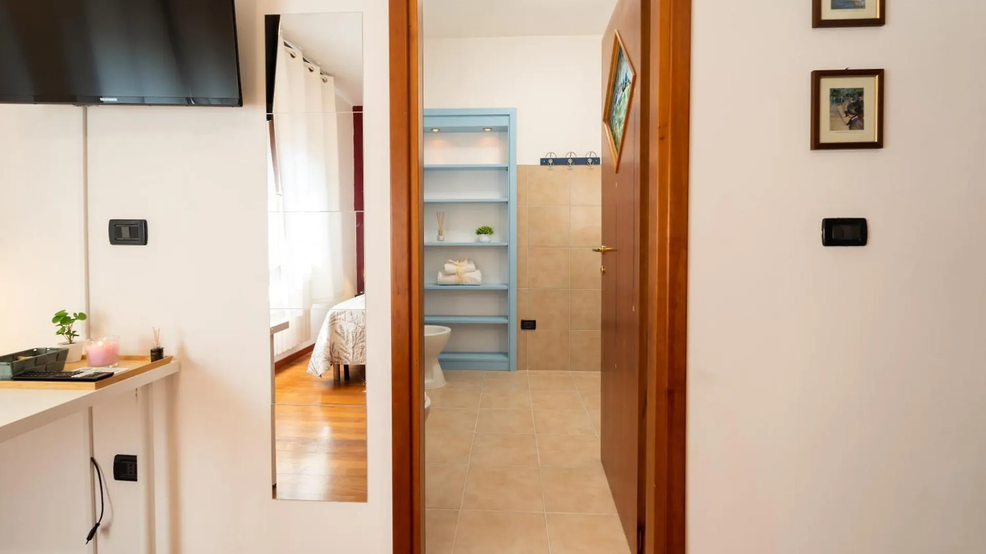 Cs Veniceflat Apartment - Venice - Apt Vce - 15' From Venice 泰塞拉