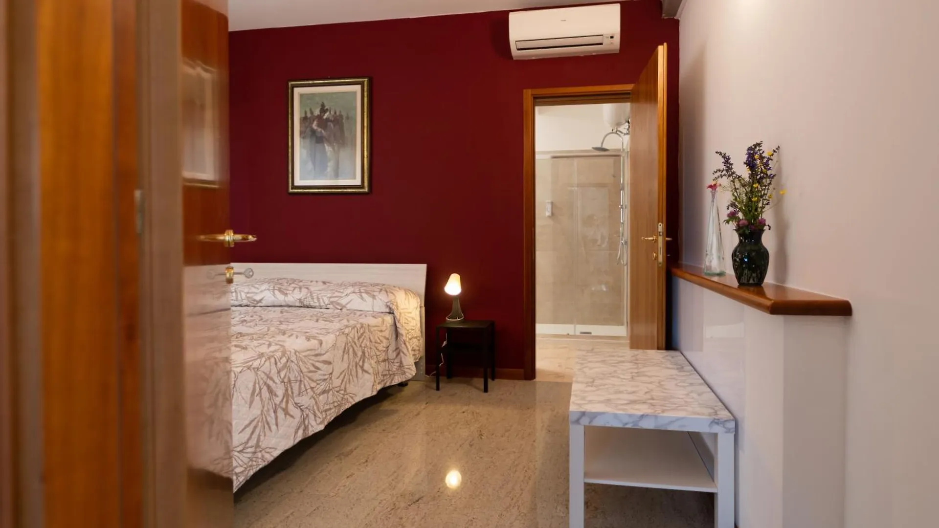 Cs Veniceflat Apartment - Venice - Apt Vce - 15' From Venice 泰塞拉