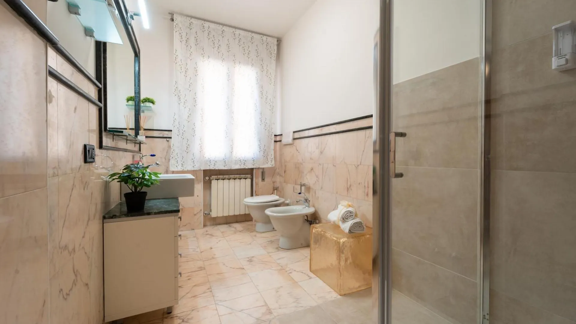 Cs Veniceflat Apartment - Venice - Apt Vce - 15' From Venice 泰塞拉